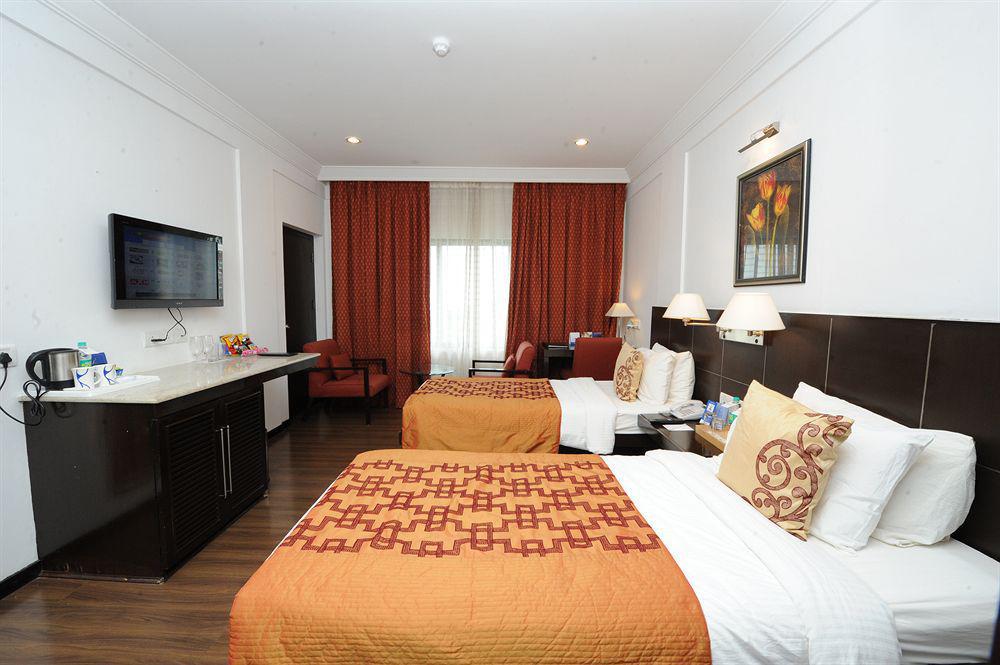Hotel Valley View Inn Kodaikanal Exterior photo